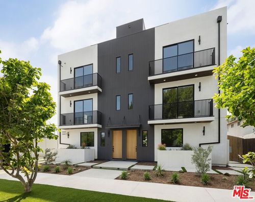 5543 1/2 Calhoun Ave, Sherman Oaks, CA, 91401-4956 | Card Image