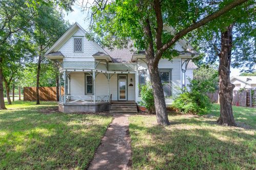 601 W 3rd St, Baird, TX, 79504-6009 | Card Image