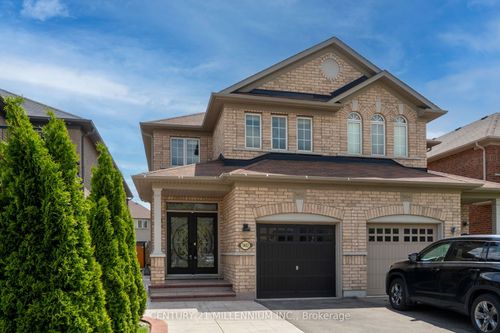 7402 St Barbara Blvd, Mississauga, ON, L5W0C3 | Card Image