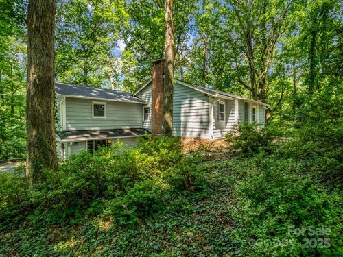 1463 Carolina Dr, Tryon, NC, 28782-3510 | Card Image