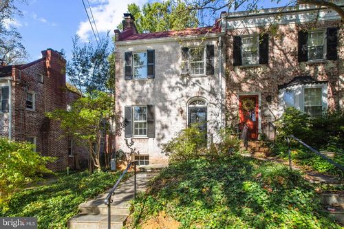 5025 V St Nw, WASHINGTON, DC, 20007-1551 | Card Image