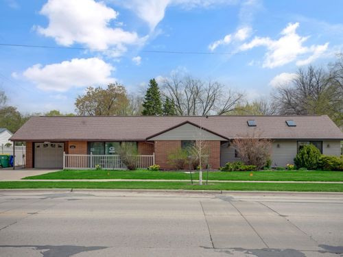 1735 S Oneida St, GREEN BAY, WI, 54304-3841 | Card Image