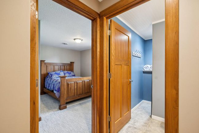 58-web-or-mls-Prairie Grass Dr-1006-056.jpg | Image 56