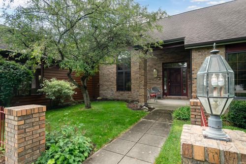 51263 Lake Pointe Ct, Granger, IN, 46530-6561 | Card Image