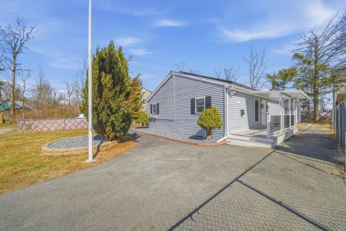 37 Frances St, Brockton, MA, 02301-1407 | Card Image