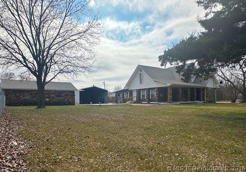 242 E Williams St, Byars, OK, 74831 | Card Image