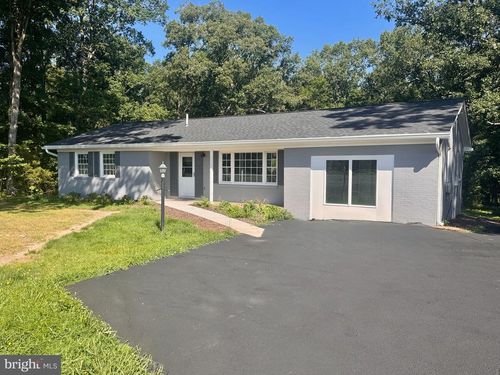 12604 Nokesville Rd, NOKESVILLE, VA, 20181-1811 | Card Image
