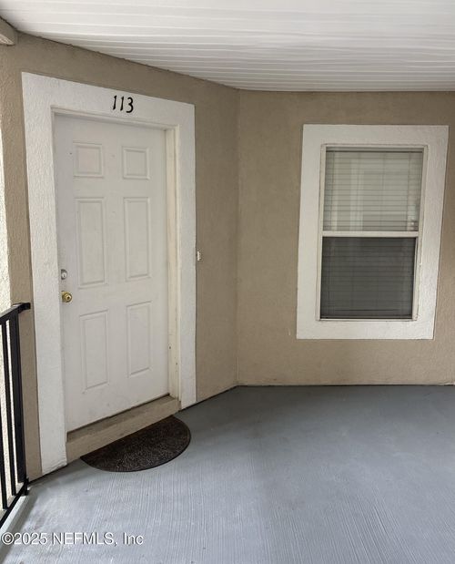 113-6070 Maggies Cir, JACKSONVILLE, FL, 32244-8526 | Card Image