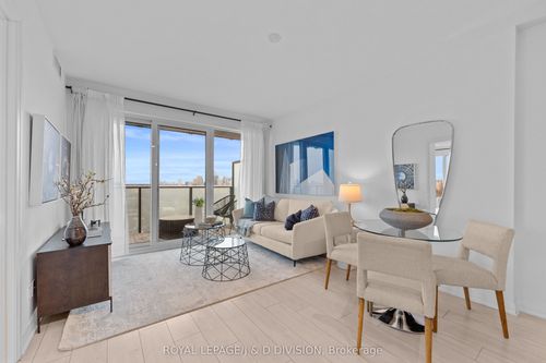 2104-99 Foxbar Road, Toronto, ON, M4V0B2 | Card Image