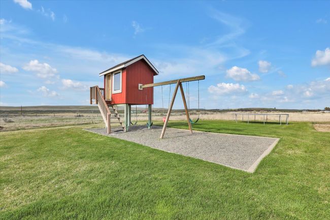 28222 Wild Rose Ln N, House other with 5 bedrooms, 3 bathrooms and null parking in Davenport WA | Image 37