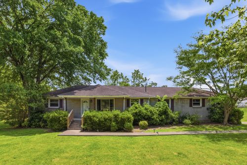 1345 Cheshire Dr, Nashville, TN, 37207-1520 | Card Image