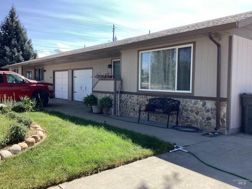 21021 Cottonwood Dr, Greenleaf, ID, 83626-9160 | Card Image