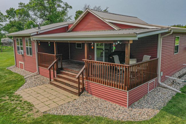23a - Back Deck.jpg | Image 27