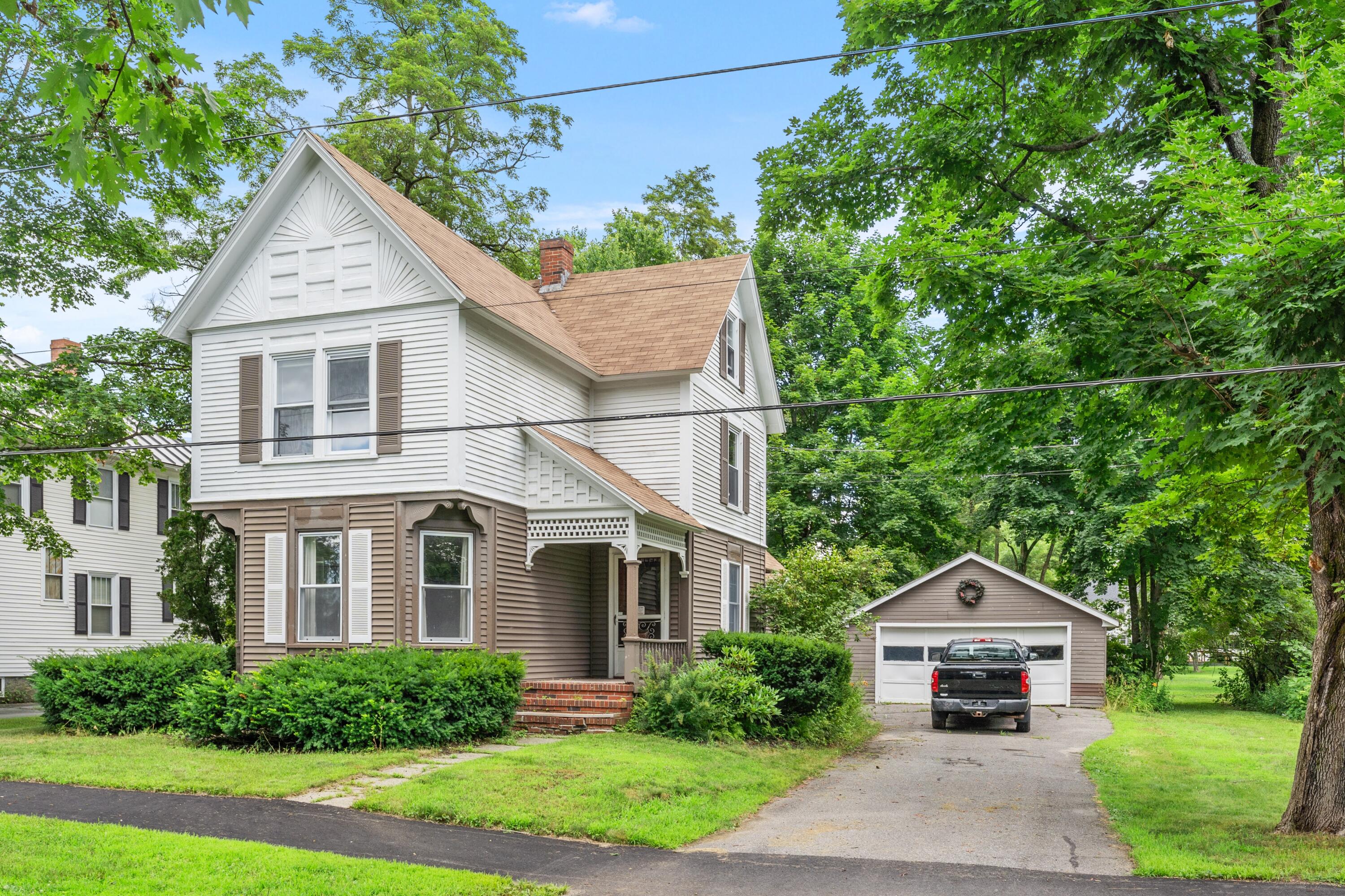 Prospect St, Skowhegan, ME 04976