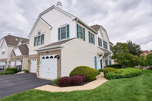 38-268 Gazebo Ln, Lombard, IL, 60148-7118 | Card Image