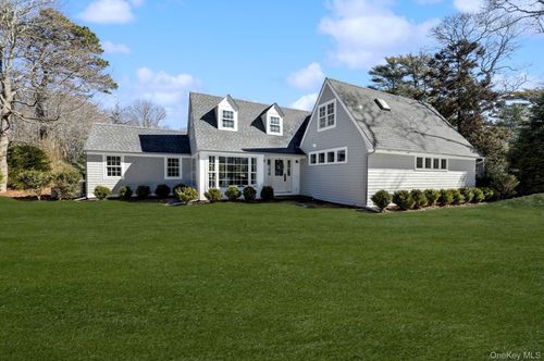 17C Basket Neck Ln, Remsenburg, NY, 11960 | Card Image