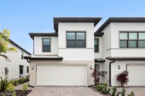 27837 Solis Grande Dr, BONITA SPRINGS, FL, 34135-3573 | Card Image