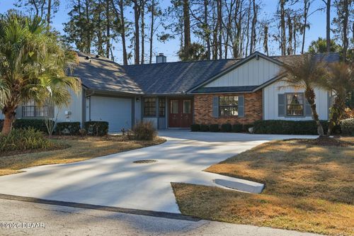 57 Weymouth Ln, PALM COAST, FL, 32164-7731 | Card Image