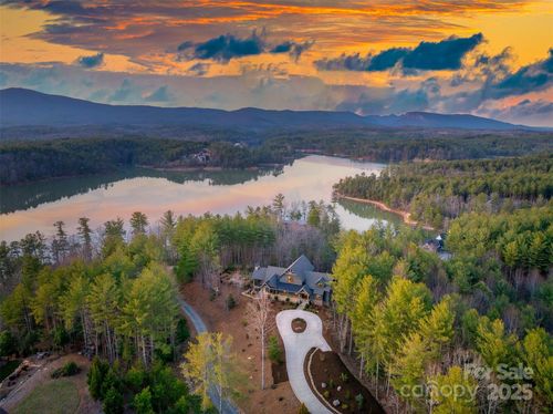 68 Cinch Knot Dr, Nebo, NC, 28761-0176 | Card Image