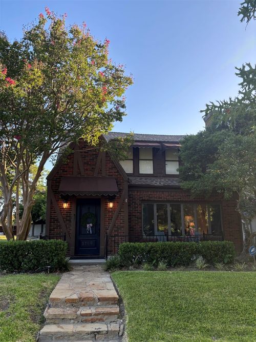 3700 Bellaire Dr N, Fort Worth, TX, 76109-2117 | Card Image