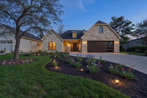 326 Coventry Rd, Spicewood, TX, 78669-3120 | Card Image
