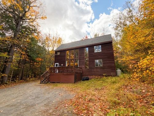 1022 Johnson Cir, Carrabassett Valley, ME, 04947-5106 | Card Image