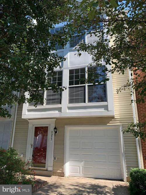 9253 Kristy Dr, MANASSAS PARK, VA, 20111-2488 | Card Image
