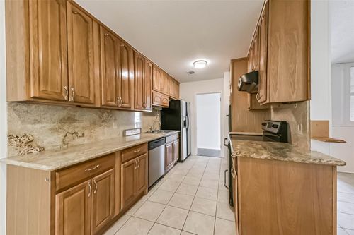 1124 Helen Dr, Deer Park, TX, 77536-3614 | Card Image