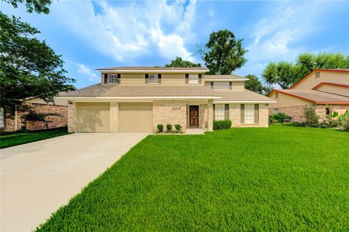 11719 Cedar Form Ln, Meadows Place, TX, 77477-1411 | Card Image