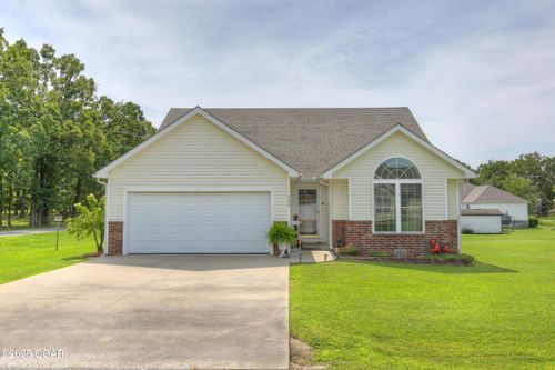 920 E 19th St, Galena, KS, 66739-6236 | Card Image