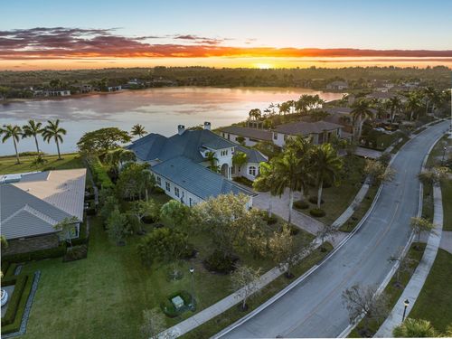 3111 Lake Ridge Ln, Weston, FL, 33332-2509 | Card Image