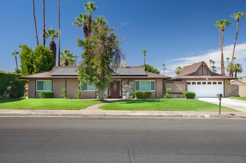 2900 E Avery Dr, Palm Springs, CA, 92264-8710 | Card Image