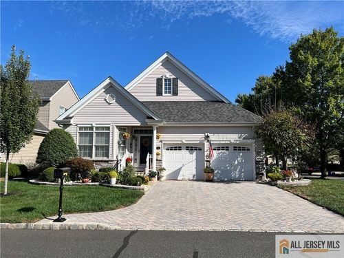 1 Pitcher Pt, Somerset, NJ, 08873-7433 | Card Image