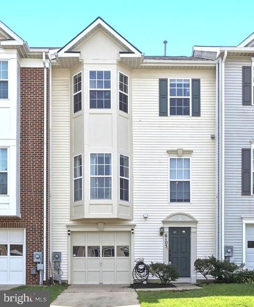 6103 Pine Crest Ln, FREDERICK, MD, 21701-7600 | Card Image