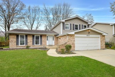 6711 Breckenridge Road, House other with 3 bedrooms, 2 bathrooms and 2 parking in Lisle IL | Image 1