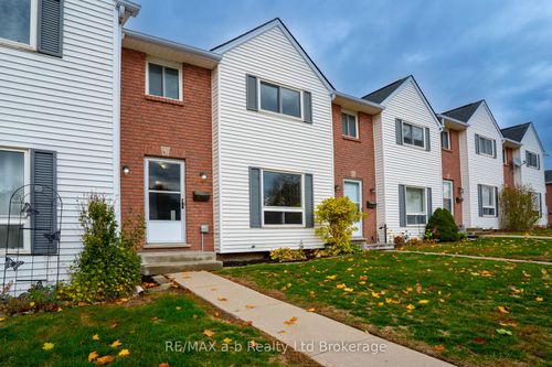 6-380 Quarter Town Line, Tillsonburg, ON, N4G5L5 | Card Image