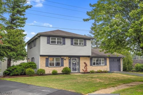 7 Grant Ct, Flanders, NJ, 07836-9409 | Card Image