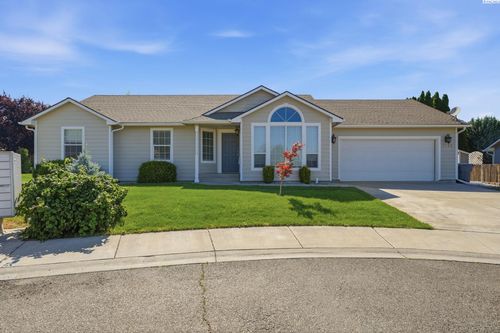 1793 Maui Dr, Richland, WA, 99352-7307 | Card Image