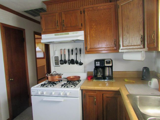 39 Ems B6c Ln, House other with 2 bedrooms, 1 bathrooms and null parking in Leesburg IN | Image 6