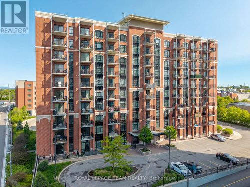 808-555 Anand Pvt, Ottawa, ON, K1V2R7 | Card Image