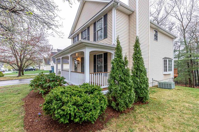 291 Whittington St, House other with 3 bedrooms, 3 bathrooms and null parking in Manchester NH | Image 4
