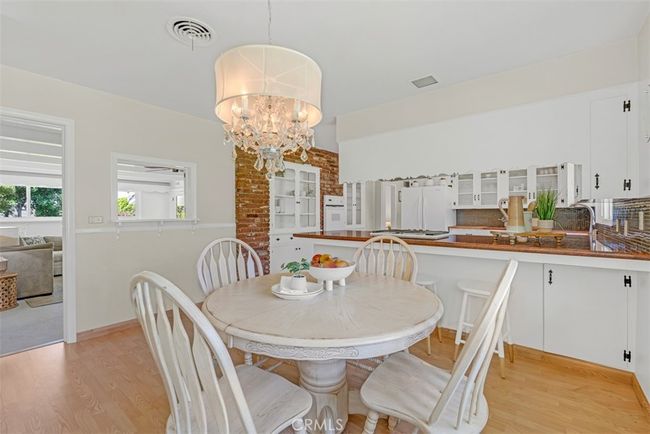 252 W 15 Th St, House other with 3 bedrooms, 3 bathrooms and 2 parking in Upland CA | Image 18