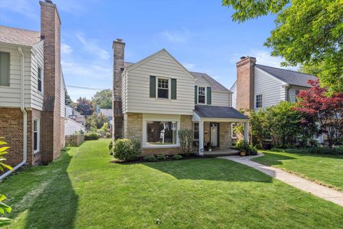 4535 N Woodburn Street, Shorewood, WI, 53211 | Card Image