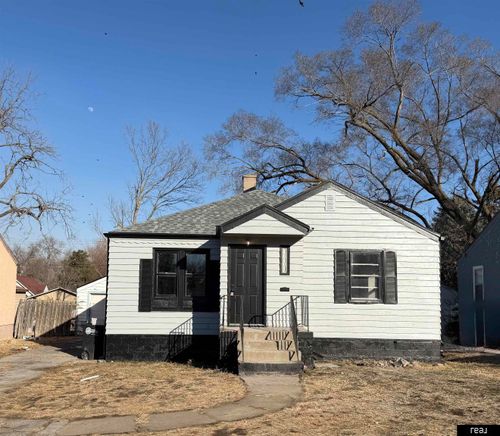 3929 N 42nd St, Omaha, NE, 68111-2503 | Card Image