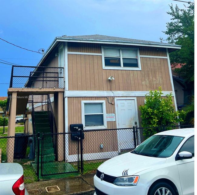 618 - 616 13 Th St, Home with 0 bedrooms, 0 bathrooms and 4 parking in West Palm Beach FL | Image 5