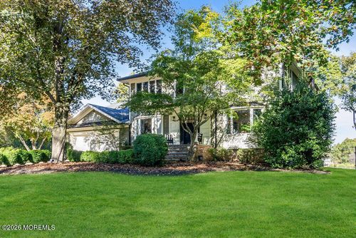 17 Woods End Rd, Colts Neck, NJ, 07722-1454 | Card Image