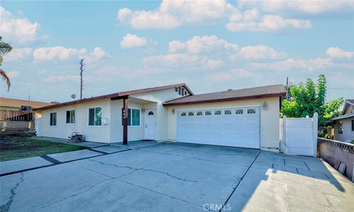 621 E Olive Ave, La Habra, CA, 90631 | Card Image