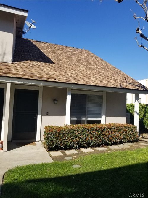 unit-d-16932 Limelight Cir, Huntington Beach, CA, 92647-5215 | Card Image