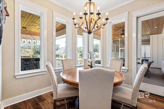 Dining Area | Image 6