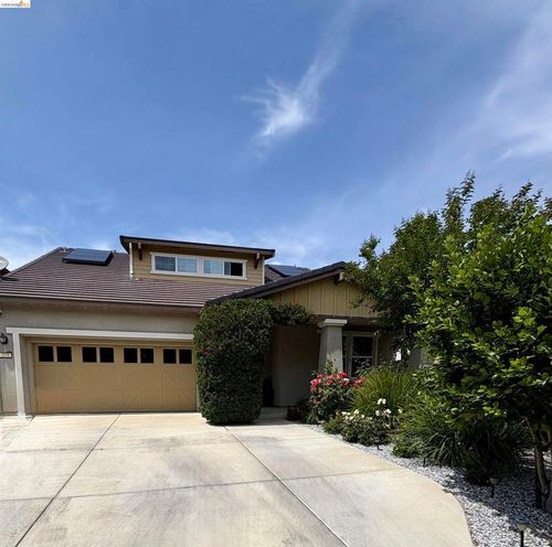 379 Savannah Way, Brentwood, CA, 94513 | Card Image